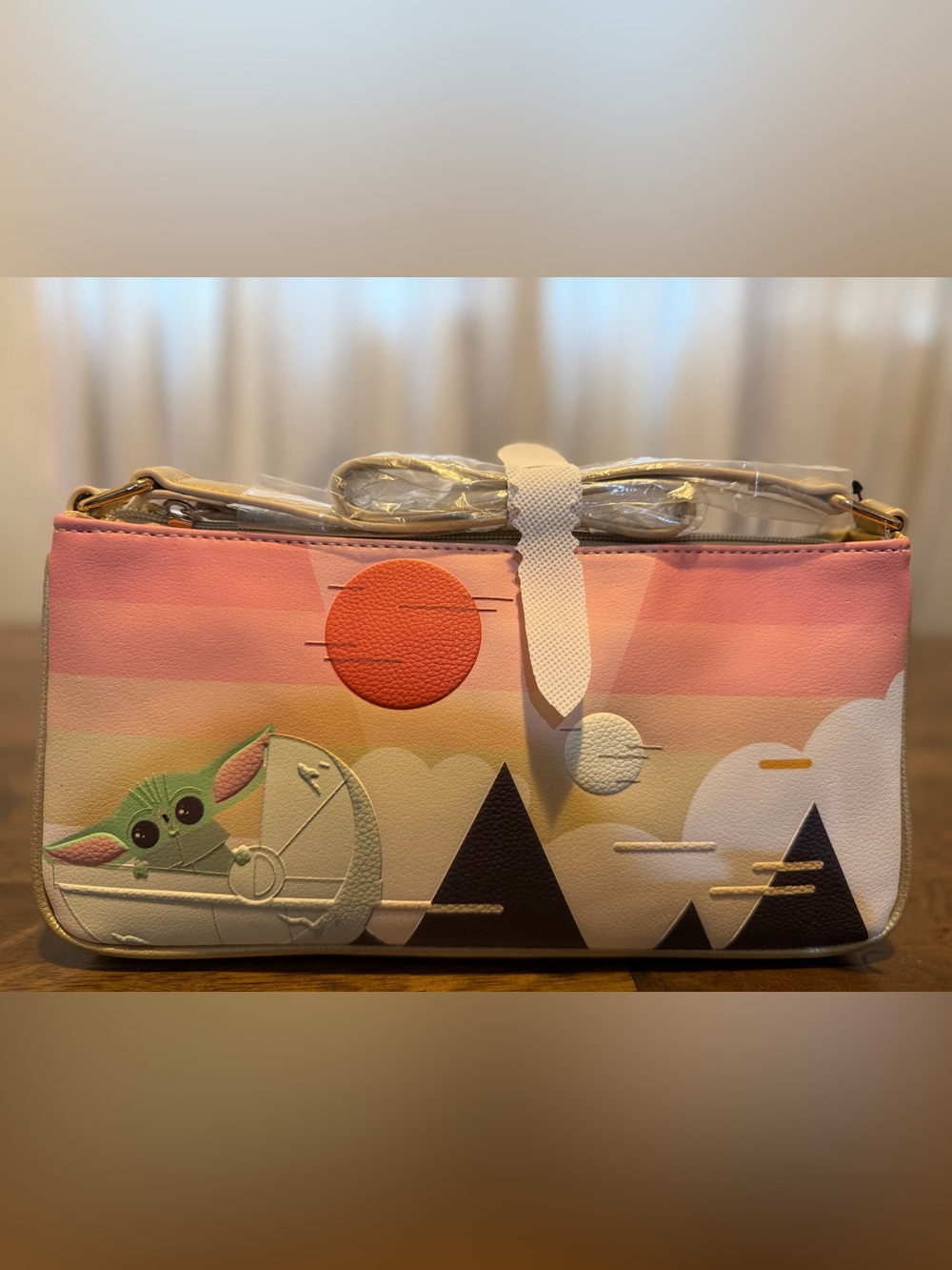 Star Wars Grogu Mandalorian Danielle Nicole Crossbody Bag NWT